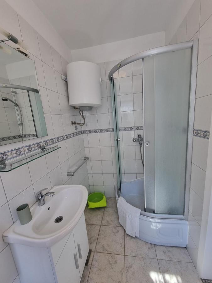 Apartment Marina Porat  Kültér fotó